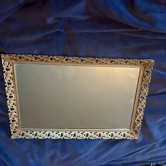 Vintage Hollywood Regency Mirrored Vanity Tray 15 X 10 inches - Picture 6 of 7